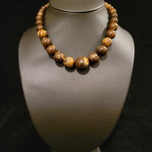 Estate Lucite Faux Stone Beaded Necklace